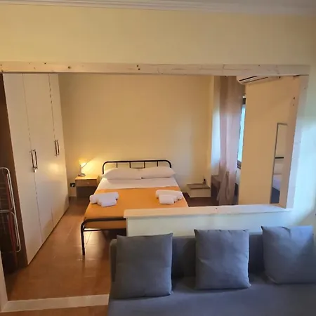 Tiburtina Apartman Róma